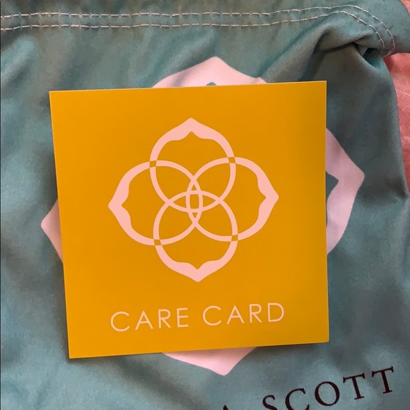 Black kendra scott necklace - Picture 5 of 5